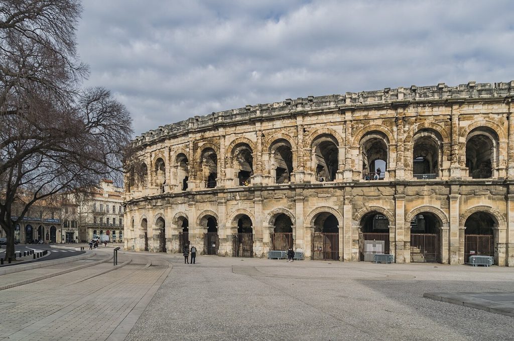 Les arènes romaines de Nîmes (Nîmes)